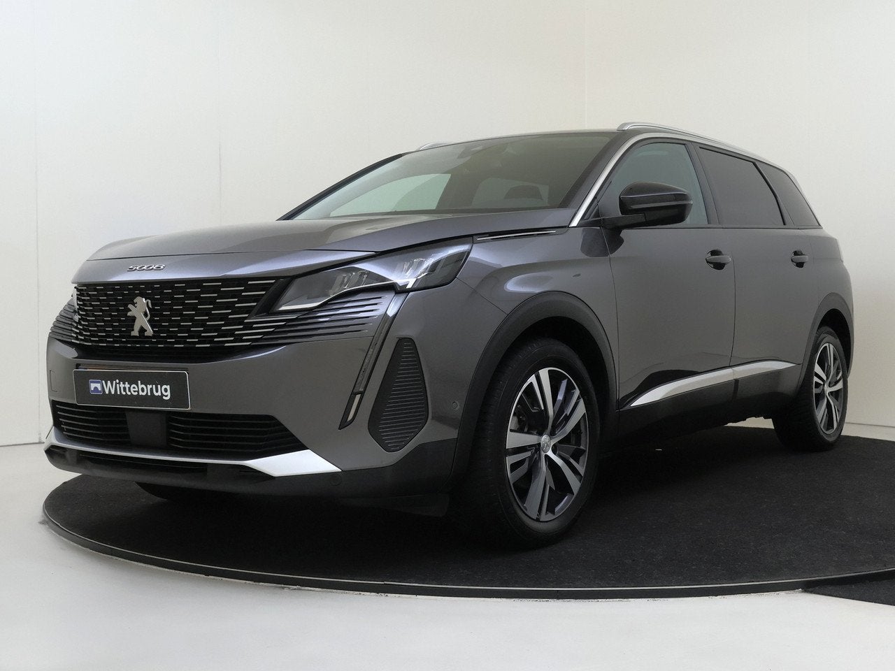 Peugeot 5008 1.2 PureTech Allure Trekhaak | Navigatie | Park, Automaat, 15 km/l, Gebruikt, 1199 cc