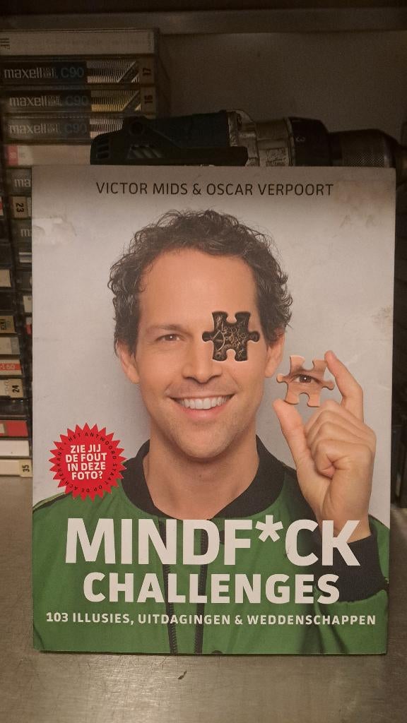 Mindfuck Challenges (Z262-148), Boeken, Ophalen of Verzenden, Zo goed als nieuw