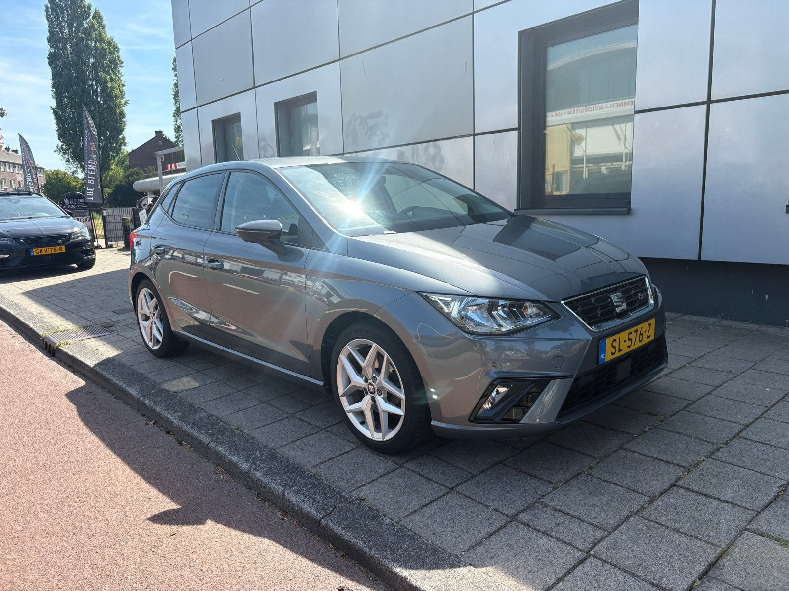 Seat Ibiza 1.0TSI FR Business Intense NAP Cam DOH Carp 116PK, Auto's, Dealer onderhouden, 40 €/maand, Euro 6, Ibiza