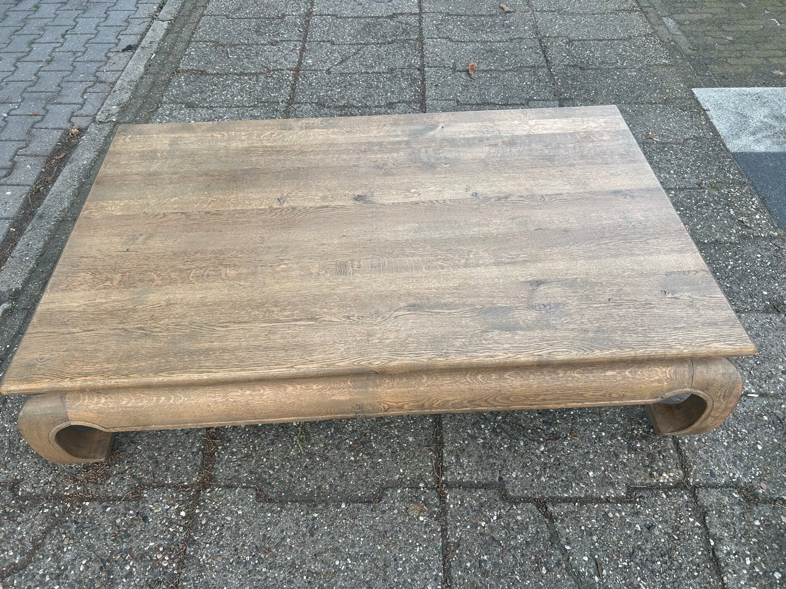 Massief houten grote salontafel in super goede staat, Ophalen, 50 tot 100 cm, Zo goed als nieuw, 150 tot 200 cm