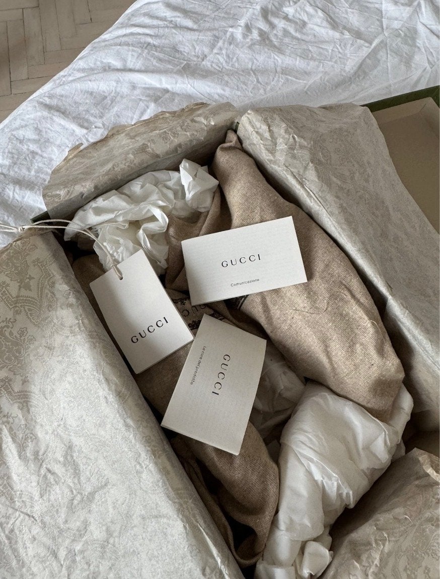 Gucci loafers met bont - Zo goed als nieuw, incl. doos, Ophalen of Verzenden, Zo goed als nieuw, Zwart, Instappers