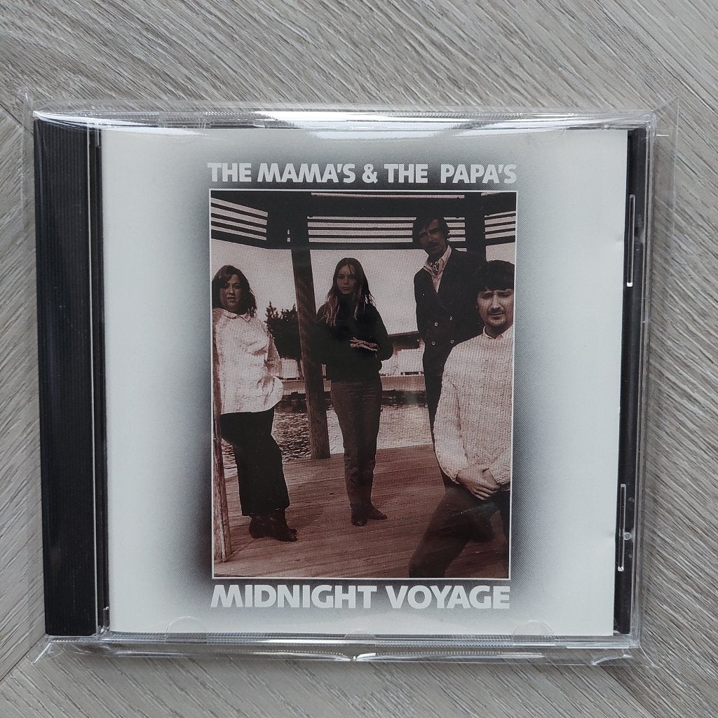 The Mama's & The Papa's / Midnight Voyage (Best Of) Nieuw, Inclusief boekje, Ophalen of Verzenden, Verzamelalbum, Folk