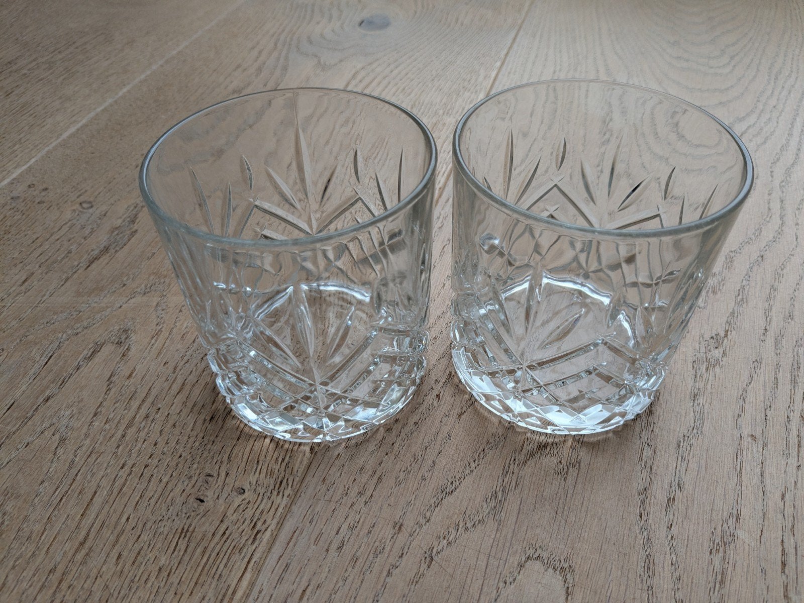 Set van 2 whisky glazen - tumbler - whiskyglazen, Ophalen of Verzenden, Zo goed als nieuw, Overige typen