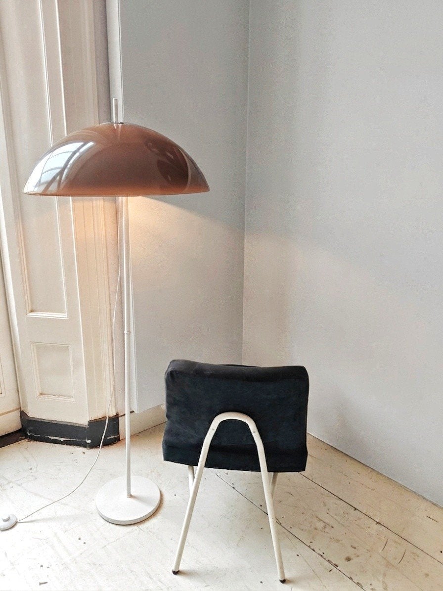 Vintage mushroom lamp met bruin kunststof en metalen voet, Ophalen, Kunststof, Gebruikt, Minder dan 50 cm