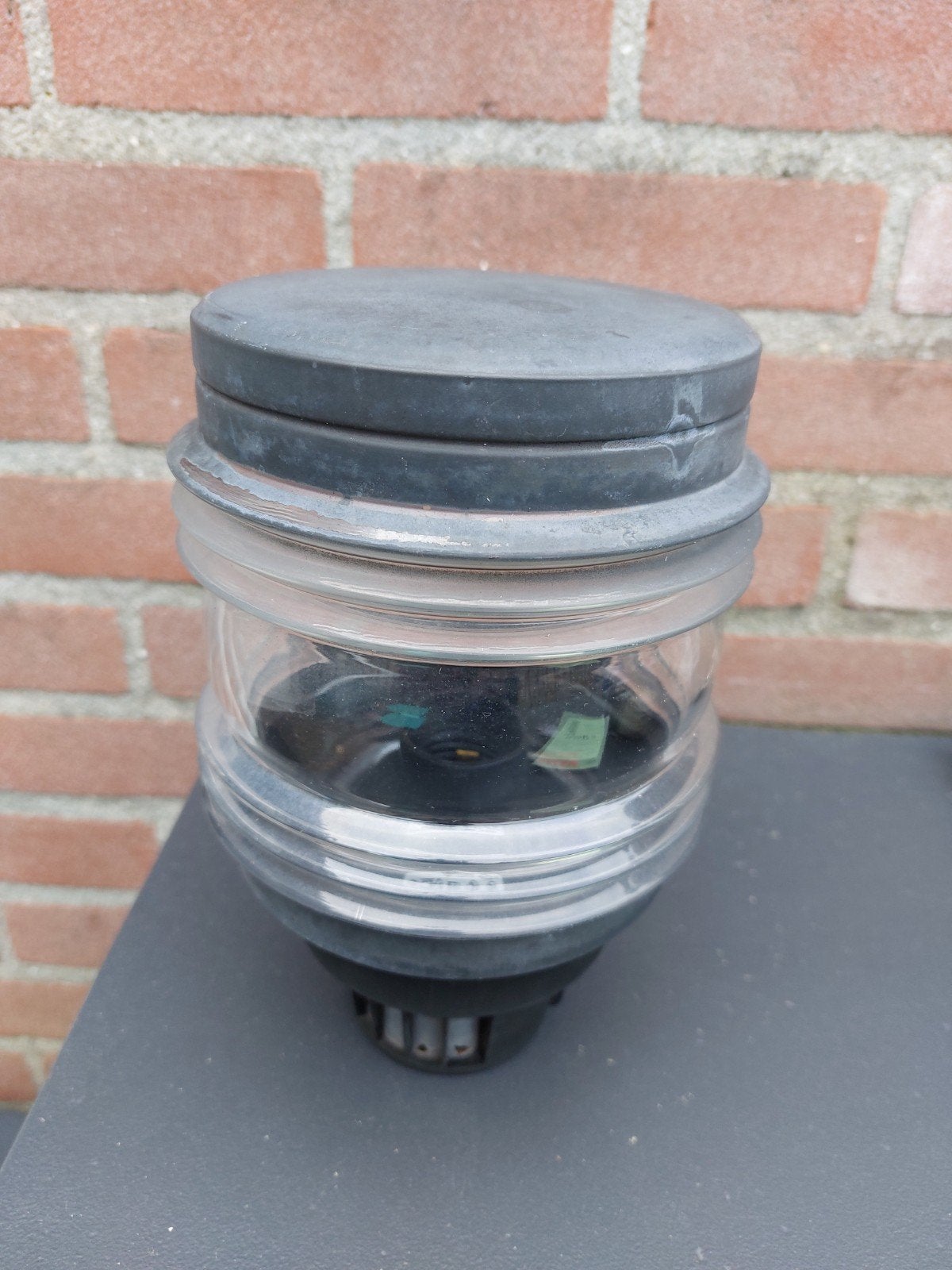 Gratis: buitenlamp, Tuin en Terras, Ophalen, Kunststof, Gebruikt, Wandlamp