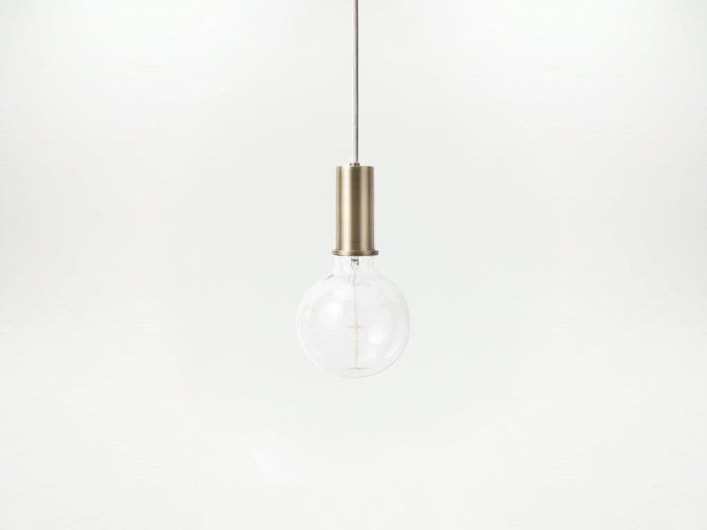 Ferm Living Socket Pendant Low – Brass | Ferm Living, Ophalen, Design, E27 (groot), Zo goed als nieuw