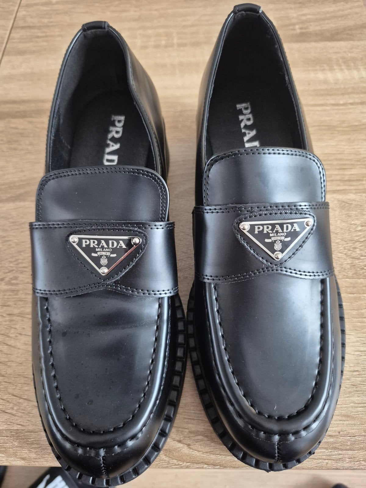 Prada instappers, Loafers, Zwart, Nieuw, Ophalen of Verzenden