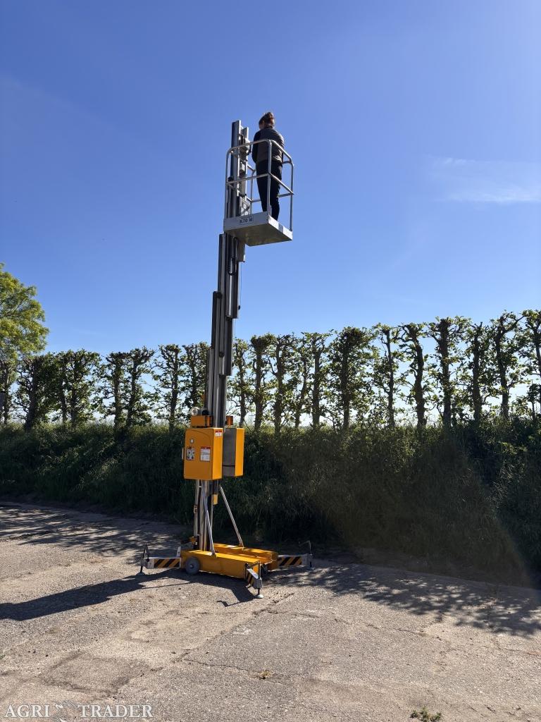 Compacte hoogwerker 9,7m werkhoogte - in nette staat - marge, Ophalen of Verzenden, Grove, -, -