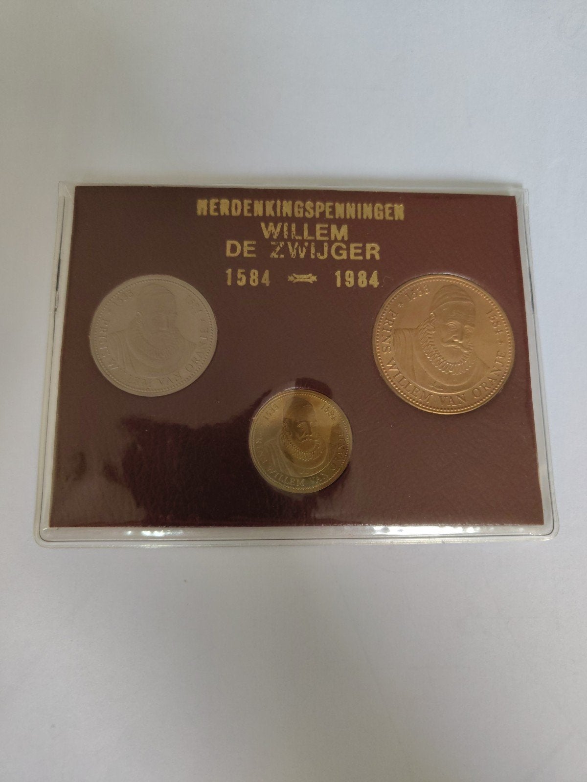 Herdenkingspenningen Willem de Zwijger 1584-1984, Ophalen of Verzenden, Vóór koninkrijk, Overige waardes, Setje
