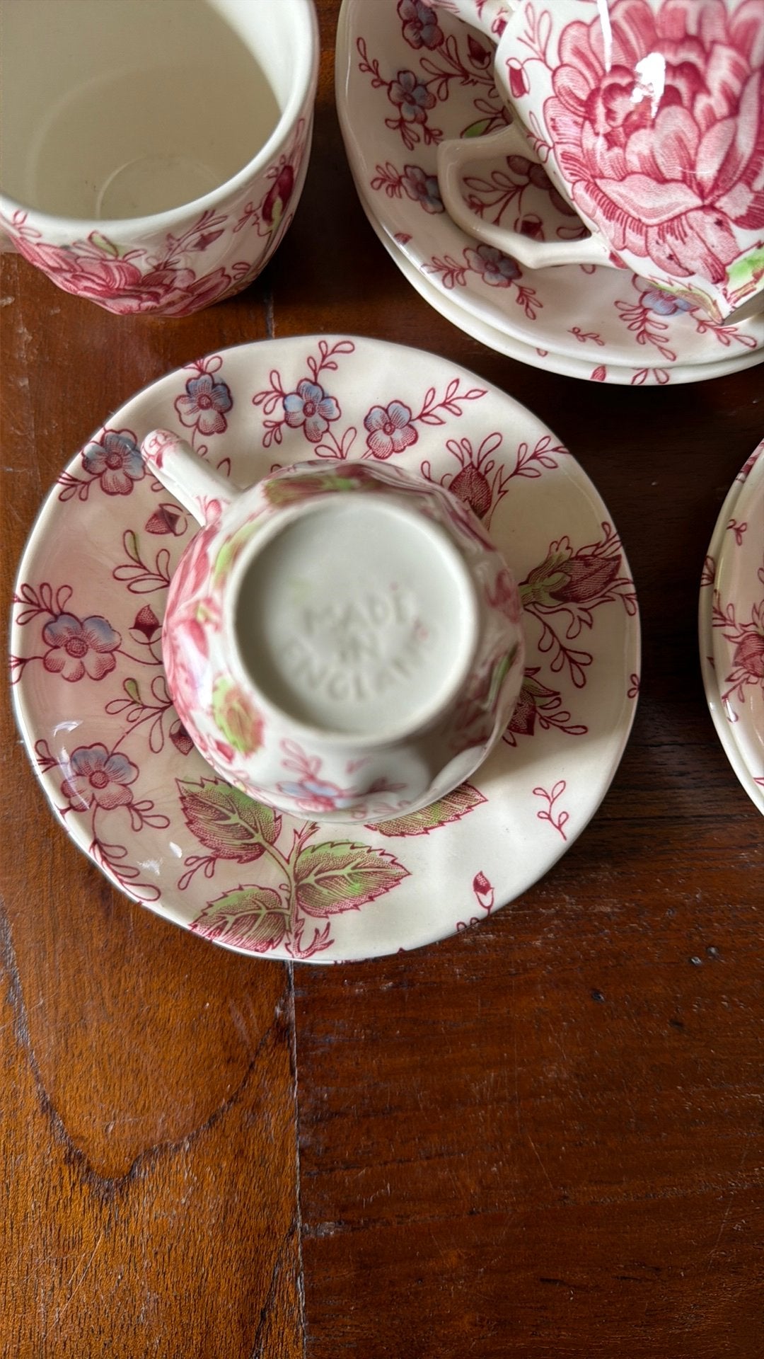 Johnson Bros ROSE CHINTZ espressokopjes met schotel, Ophalen of Verzenden, Zo goed als nieuw, Overige stijlen, Kop(pen) en/of Schotel(s)