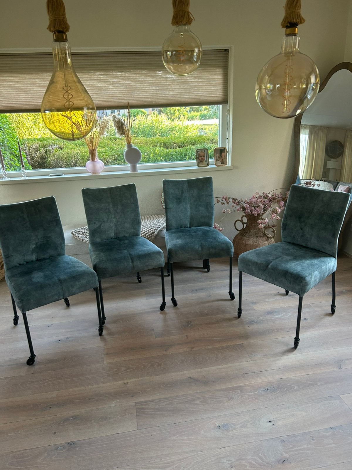 Vier mooie eetkamerstoelen, Huis en Inrichting, Stoelen, Ophalen, Overige kleuren, Zo goed als nieuw, Vier