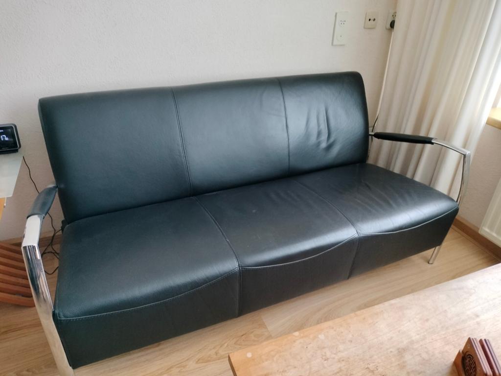 Retro bank en fauteuil, Huis en Inrichting, Banken | Bankstellen, Ophalen, Overige maten, Zo goed als nieuw, Minder dan 150 cm