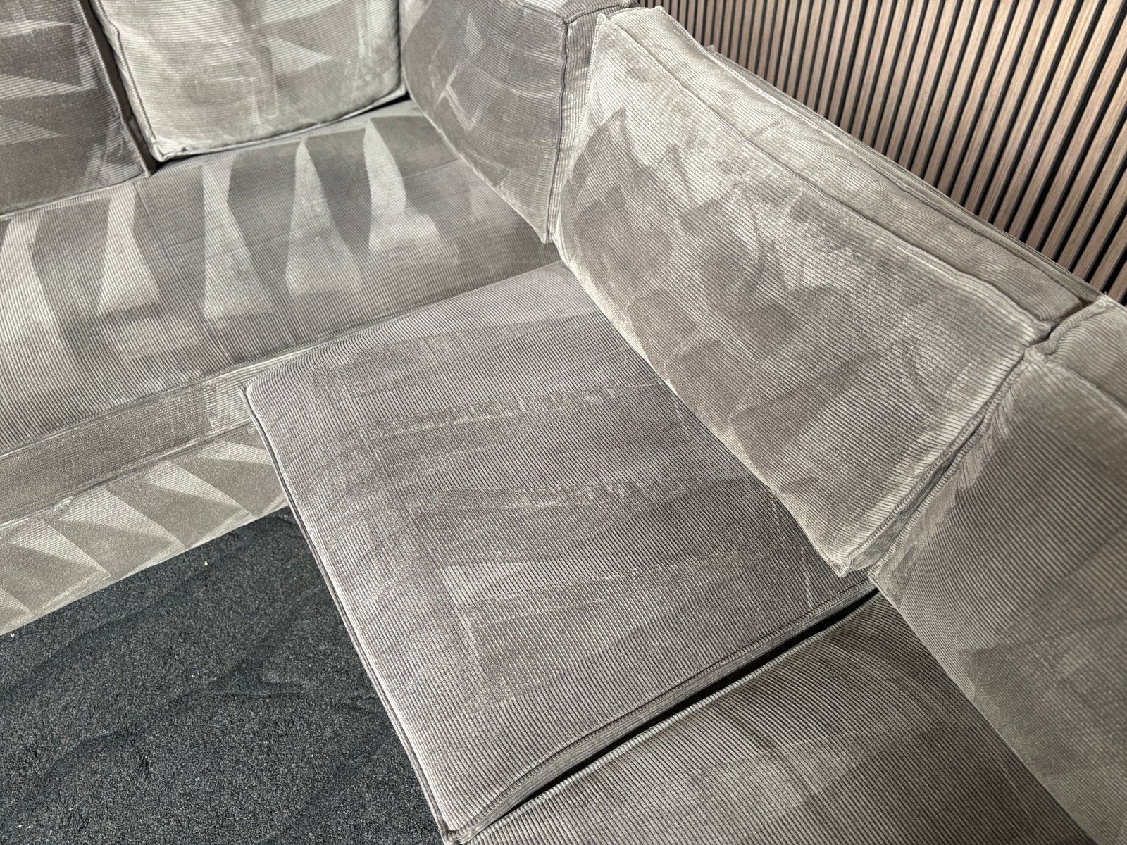 GRATIS LEVERING Ribstof Hoekbank Grijs 285x200 GEREINIGD, 250 tot 300 cm, Ophalen of Verzenden, Zo goed als nieuw, 150 cm of meer