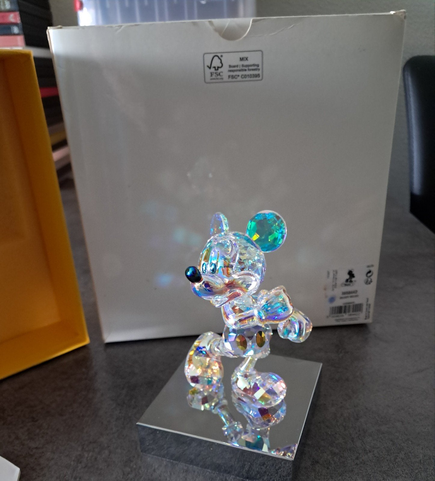 Swarovski Disney Mickey Mouse, Verzamelen, Swarovski, Ophalen of Verzenden, Zo goed als nieuw, Figuurtje