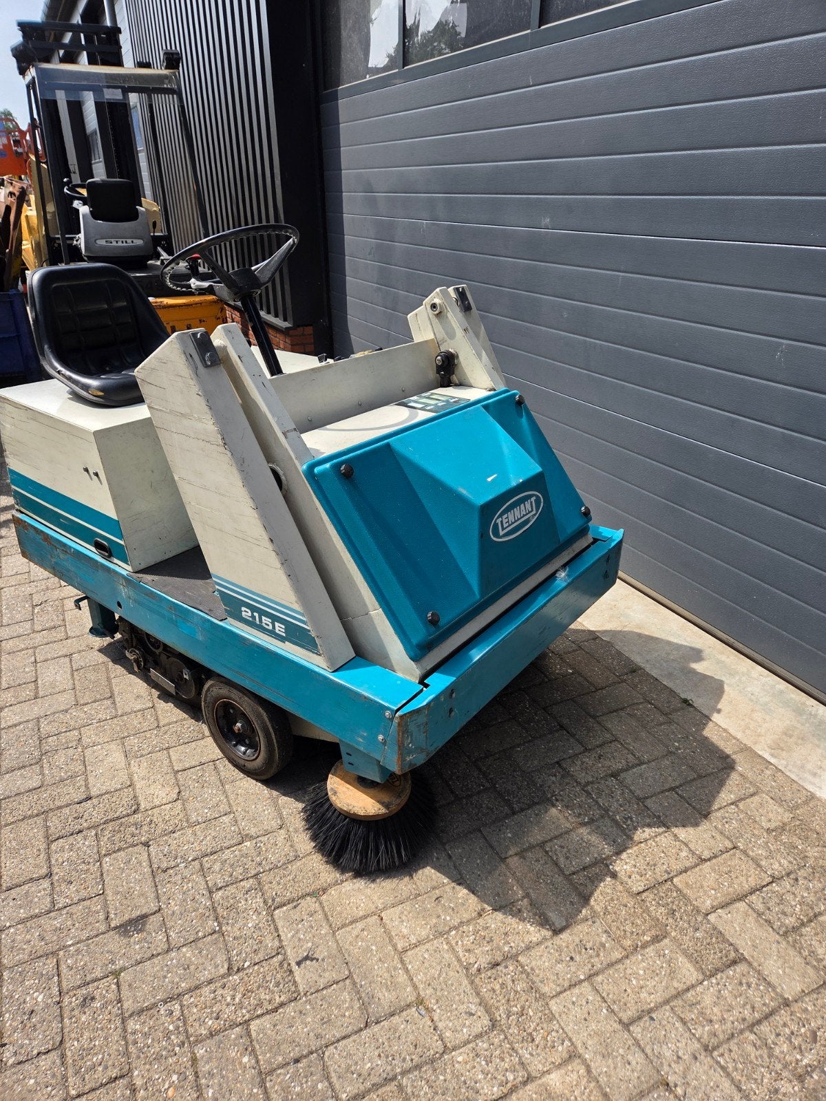 Tennant Veegmachine loop/sloop, Tuin en Terras, Ophalen of Verzenden, Gebruikt, Tennant