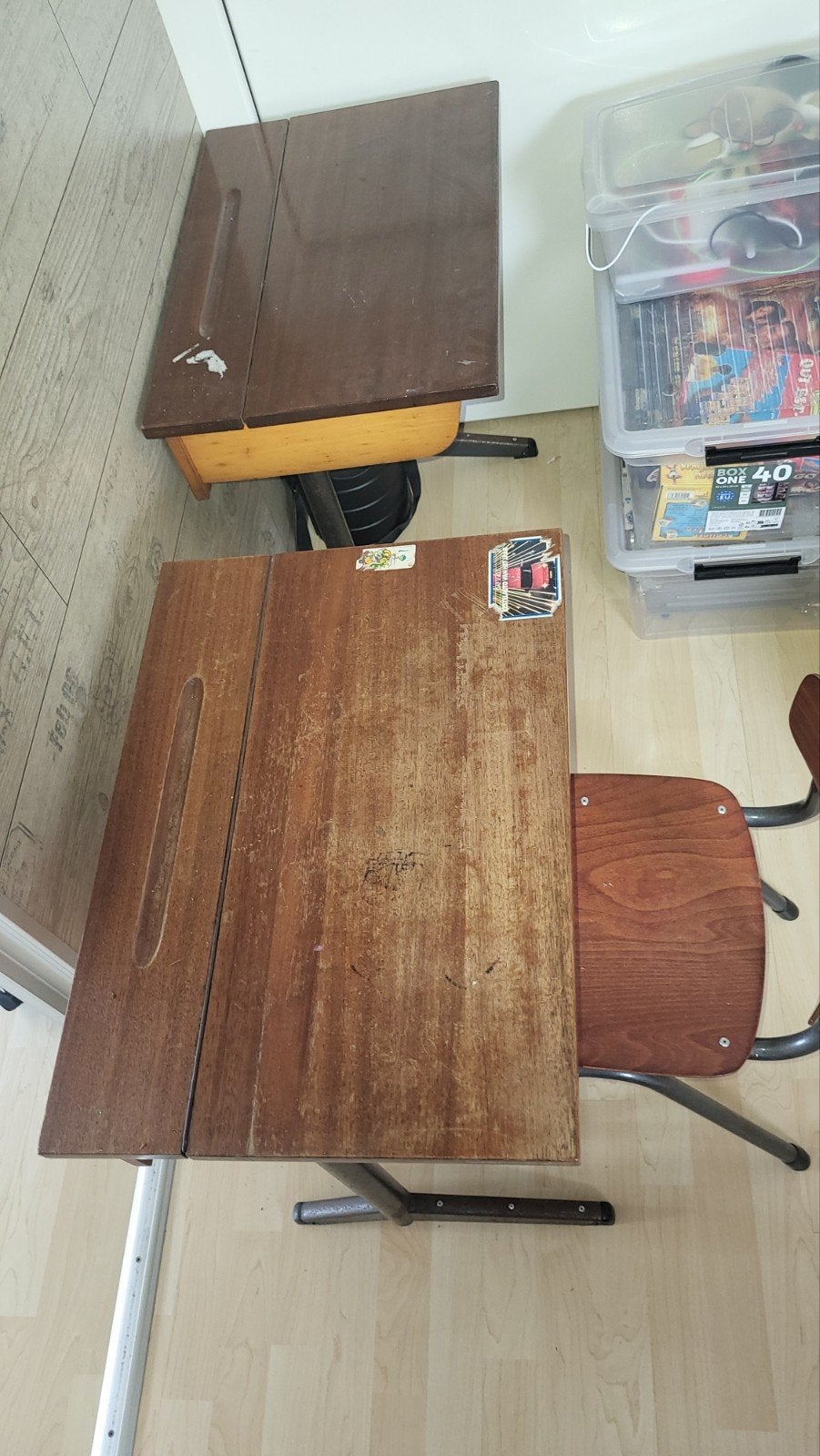 Vintage schoolbankje met stoel - Hout en metaal, Ophalen
