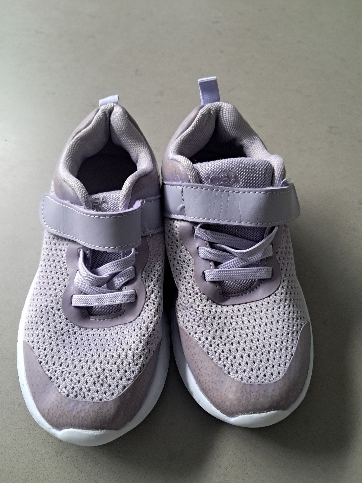 gymschoenen maat 31, Kinderen en Baby's, Babykleding | Schoentjes en Sokjes, Jongetje of Meisje, Ophalen of Verzenden, Gebruikt