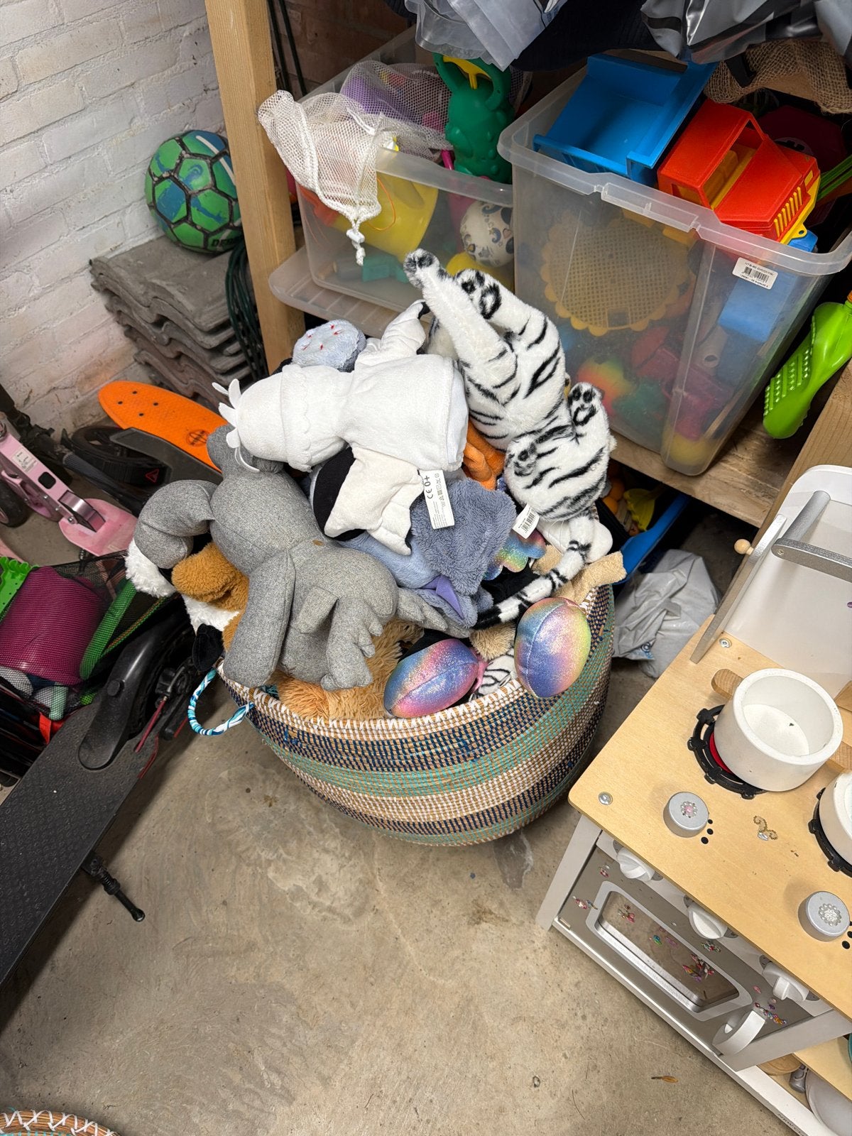 Grote mand vol knuffels, diverse soorten en maten, Gebruikt, Ophalen of Verzenden, Middelgroot (20 tot 80 cm), Olifant