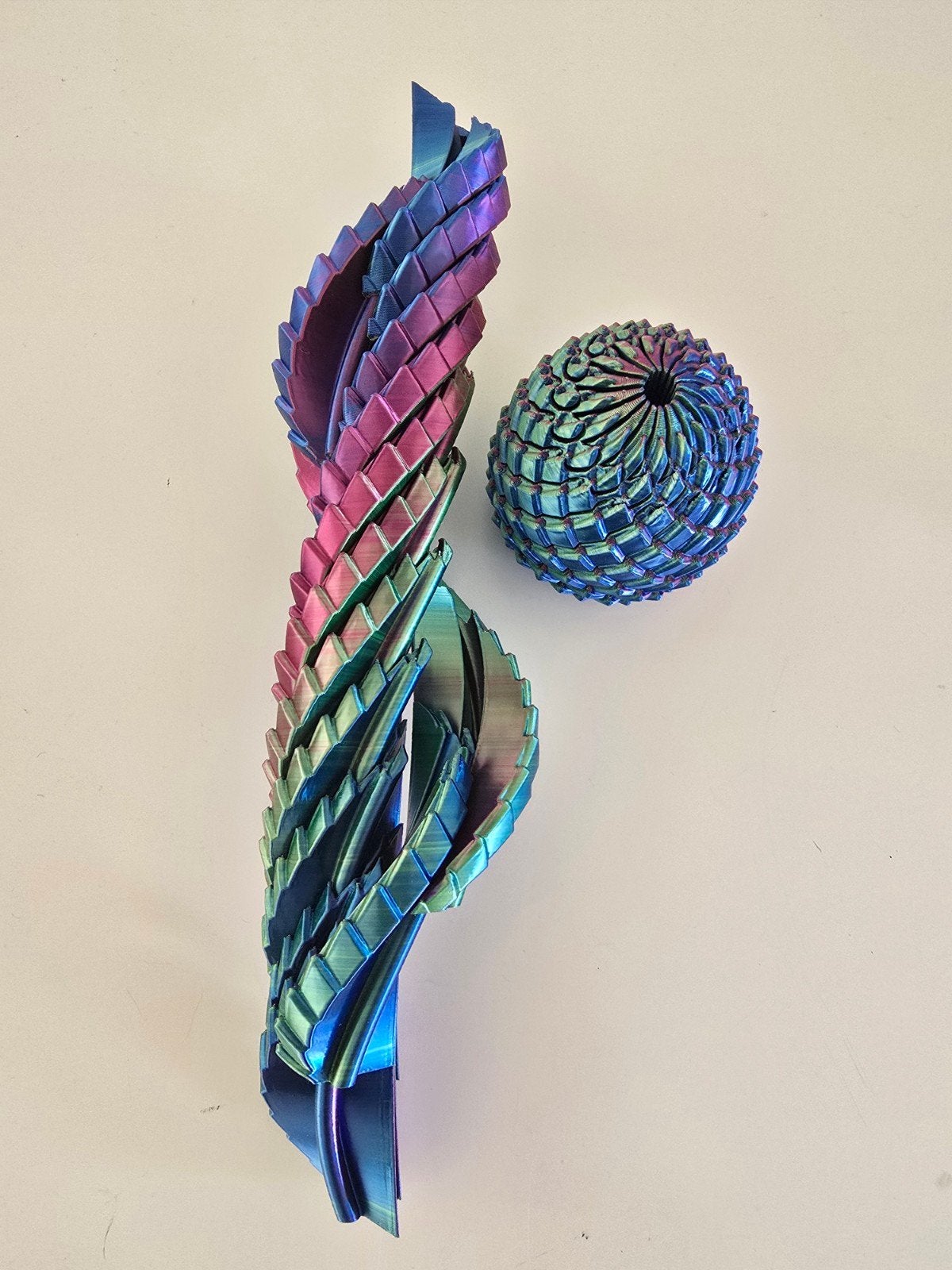 Fidget draken ei slider bal 7 cm hoog 3 kleurig 3d geprint, Ophalen of Verzenden, Nieuw