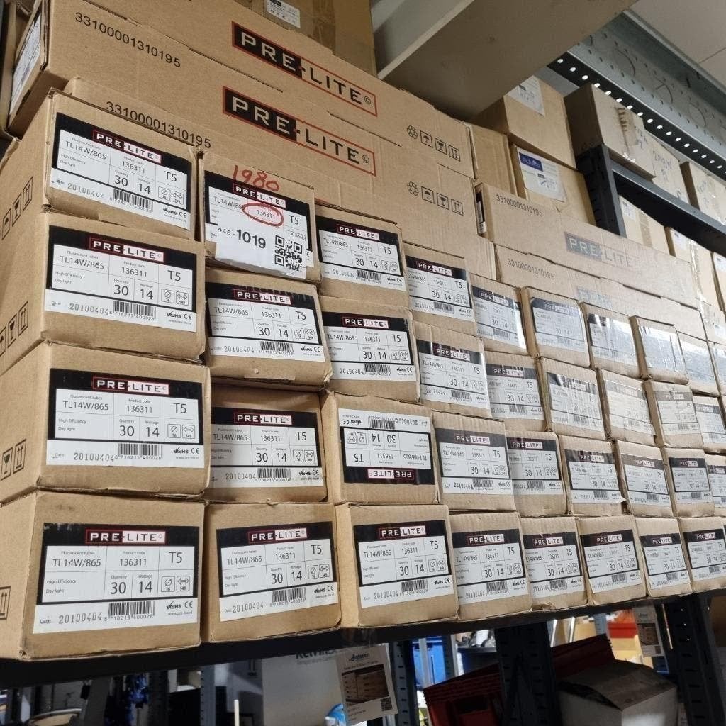 doos NIEUWE TL buizen  60 cm   T5   14 W en 21watt, Ophalen, Nieuw, E27 (groot), Led-lamp