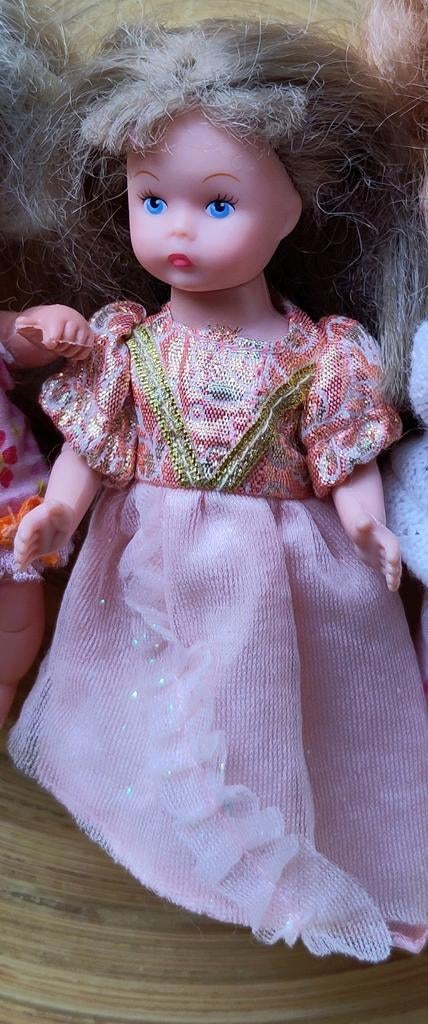 BARBIE 🧝‍♀️ Madame Alexander mini doll 🧝‍♀ MC DONALDS 2012, Verzamelen, Poppen, Ophalen of Verzenden, Gebruikt, Fashion Doll