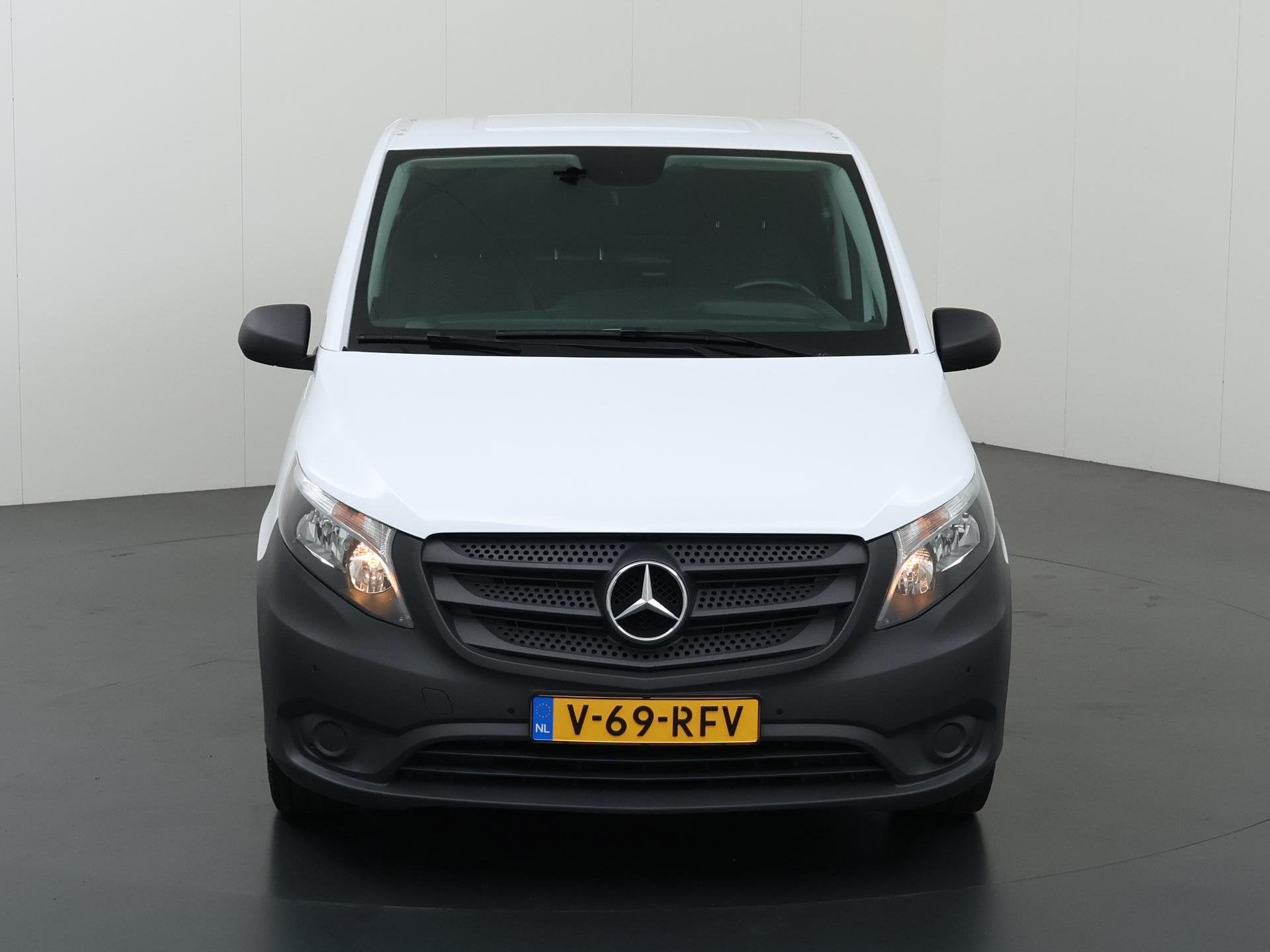 Mercedes-Benz Vito 110 CDI | LANG L2 | AIRCO | NAVIGATIE | C, Auto's, Gebruikt, 4 cilinders, Met garantie (alle), Wit