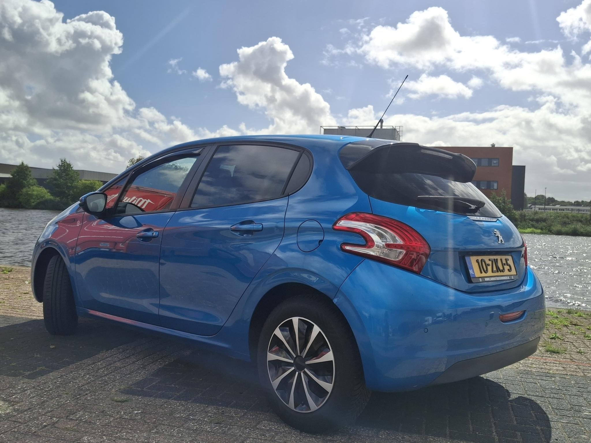 Peugeot 208 1.2 VTi Access | GROOT SCHERM | AC | CRUISE, Voorwielaandrijving, Euro 5, Stof, Gebruikt