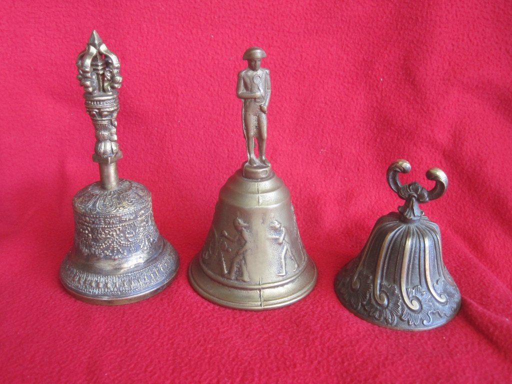 3 oude bronzen tafelbellen, Antiek en Kunst, Antiek | Koper en Brons, Ophalen of Verzenden, Brons