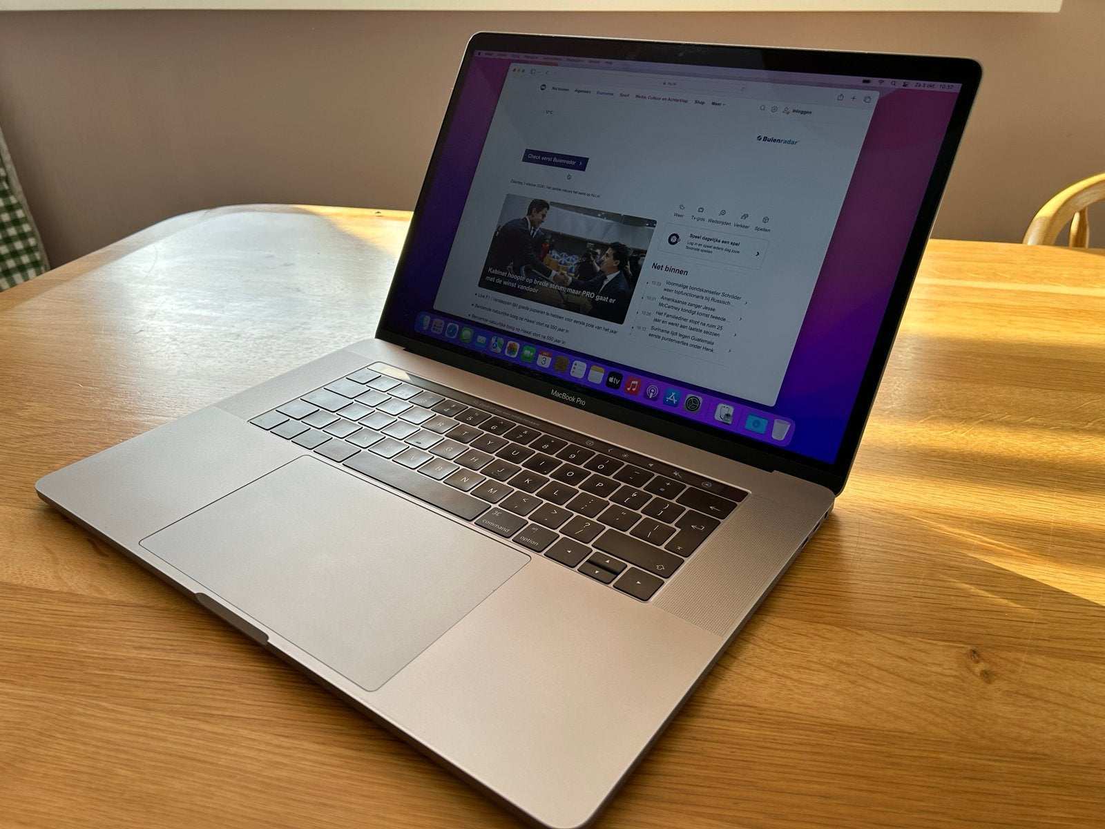 MacBook Pro 15 inch (2016) - i7, 16GB RAM, 500GB SSD, Computers en Software, MacBook Pro, Gebruikt, 2 tot 3 Ghz, 512 GB