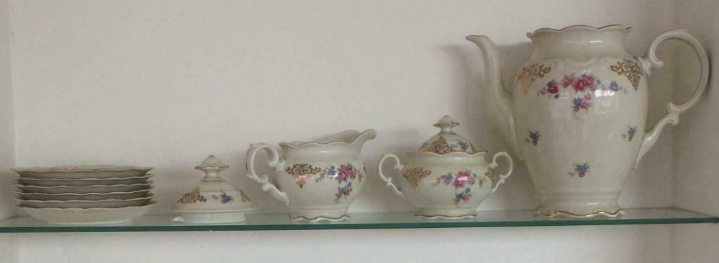 Servies SPENZO 92 Bloem motief Mooi gedekte tafel, Ophalen of Verzenden