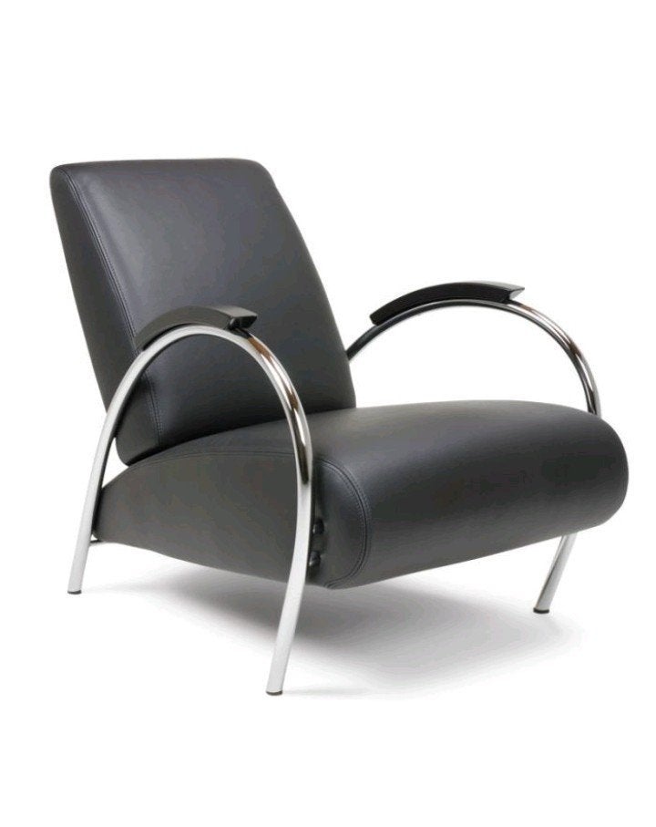 Gelderland Fauteuil 5470 Jan de Bouvrie + gratis poef, Ophalen, Gebruikt, 50 tot 75 cm, Designer, modern, zwart