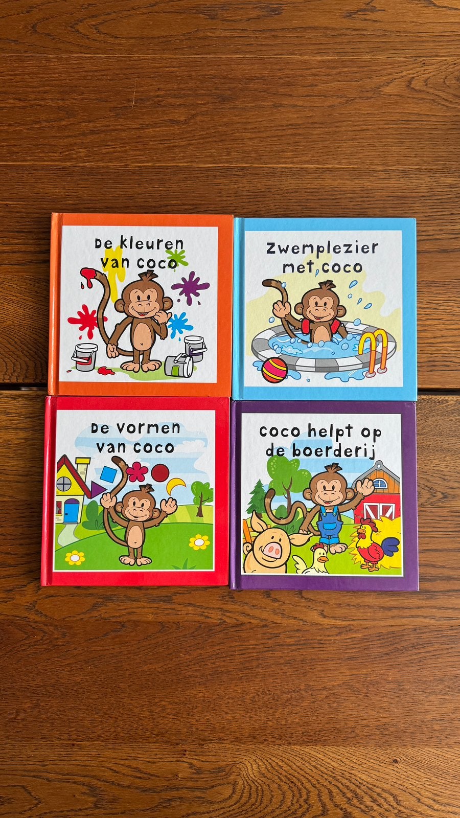 Coco kinderboekjes 4 peuter kleuren vormen boerderij zwemmen, Ophalen of Verzenden, Zo goed als nieuw, 2 tot 3 jaar