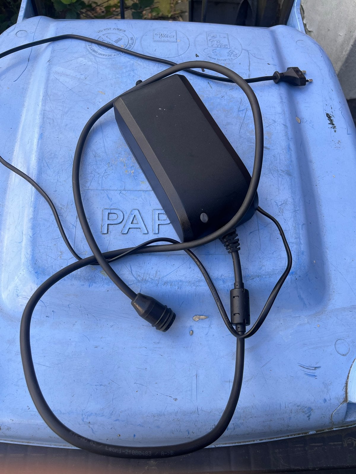 Oplader cr246 defect, Ophalen of Verzenden, Gebruikt