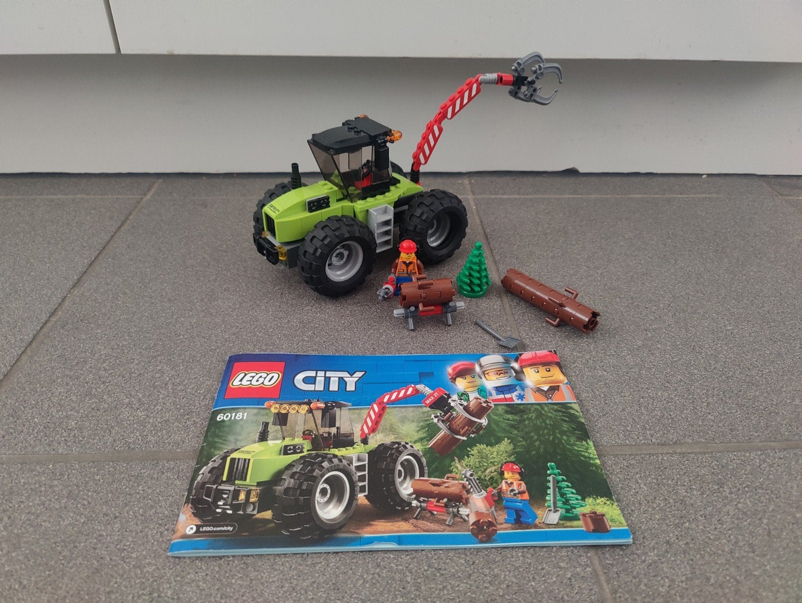 Lego 60181 Houtzager tractor, Kinderen en Baby's, Ophalen of Verzenden, Gebruikt