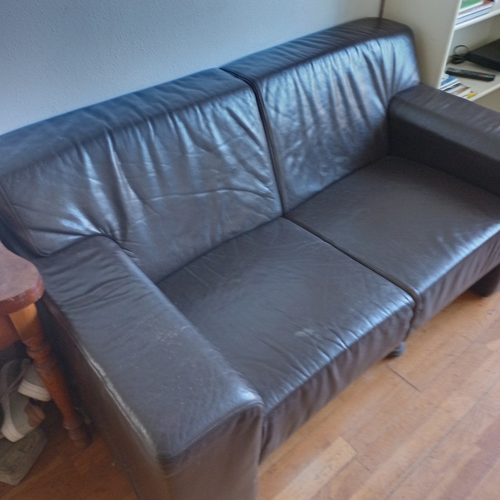 Twee persoon bank stel suède, Ophalen of Verzenden, 75 tot 100 cm