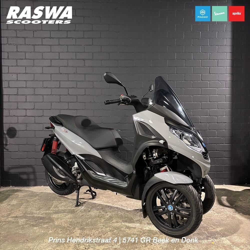 Piaggio MP3 300 Sport, 300 cc, Bedrijf, Overig, Minimaal motorrijbewijs A2