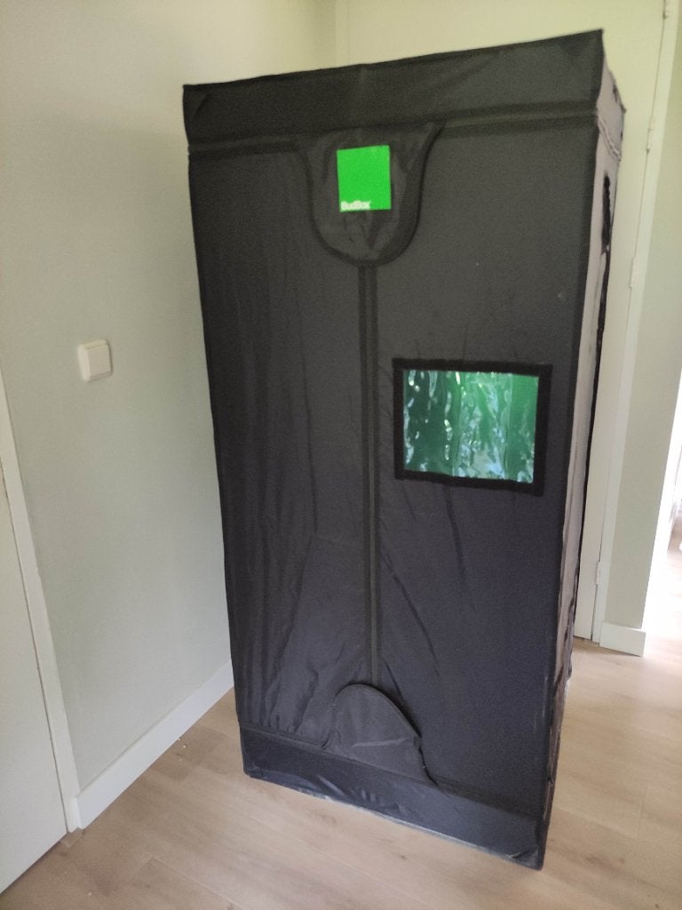 Kweek tent met licht en extra's / grow tent with light etc., Tuin en Terras, Kweekspullen, Ophalen, Gebruikt, Kweektent