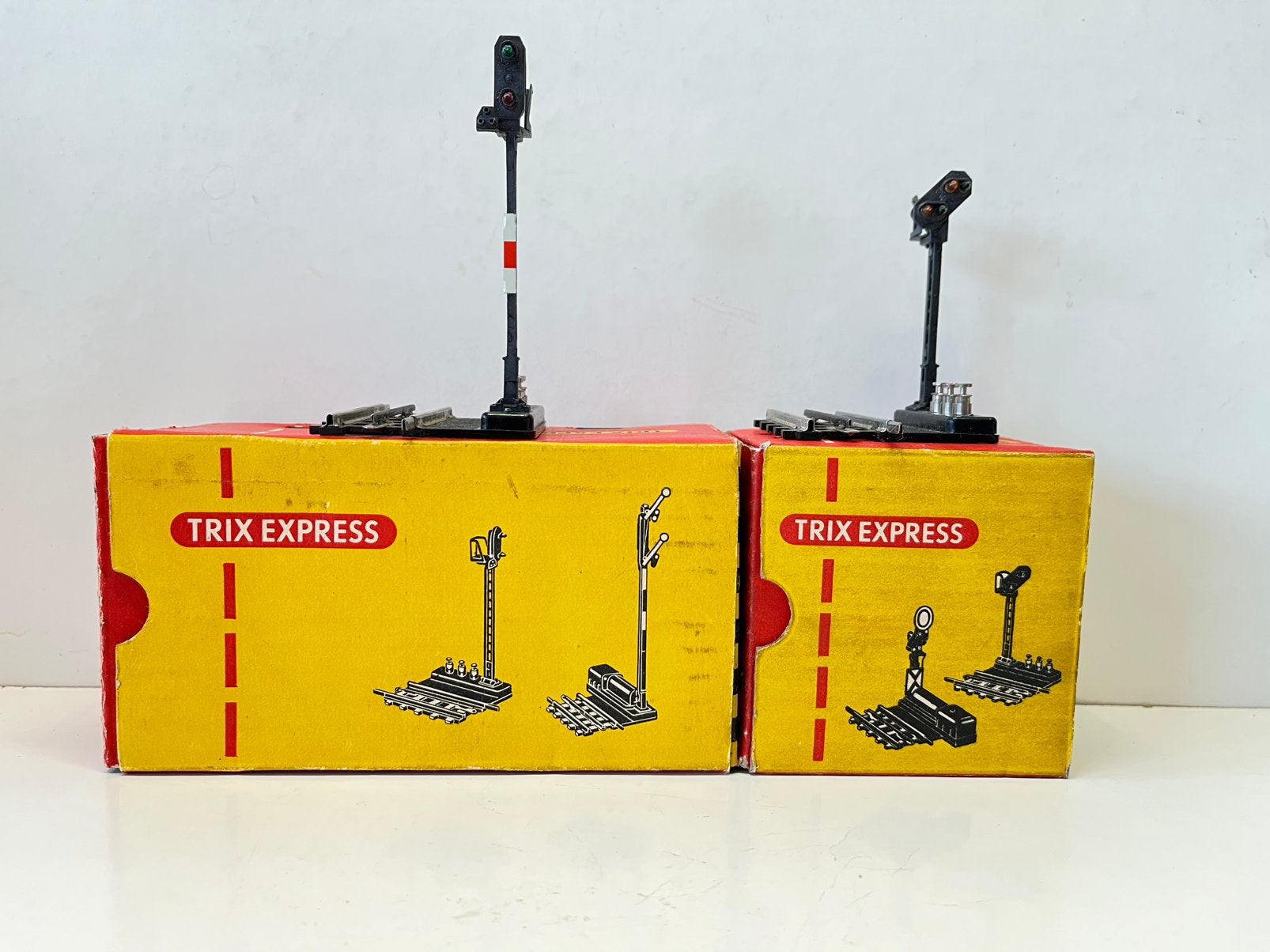 Trix Express lichtseinen nieuw, Hobby en Vrije tijd, Gelijkstroom, Trix, Rails, Ophalen of Verzenden