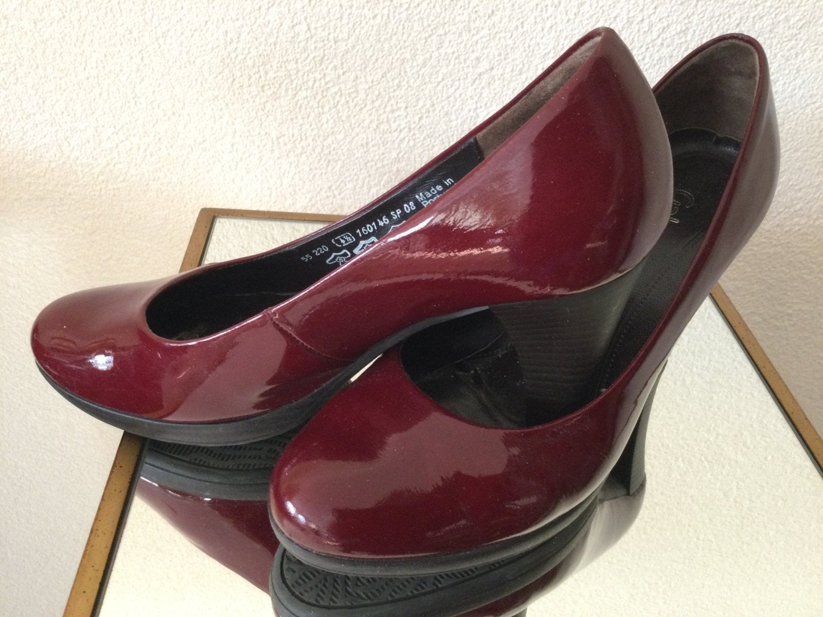 Mooie donkerrode Gabor pumps maat 4,5=37,5., Pumps, Gabor, Ophalen of Verzenden, Zo goed als nieuw