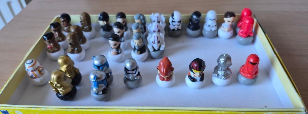 Poppetjes Star Wars Rollinz Emté Supermarkt set voor €5,00, Ophalen of Verzenden, Zo goed als nieuw, Actiefiguurtje