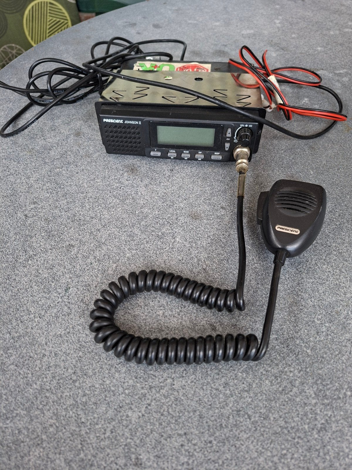 MC bak, Telecommunicatie, Ophalen
