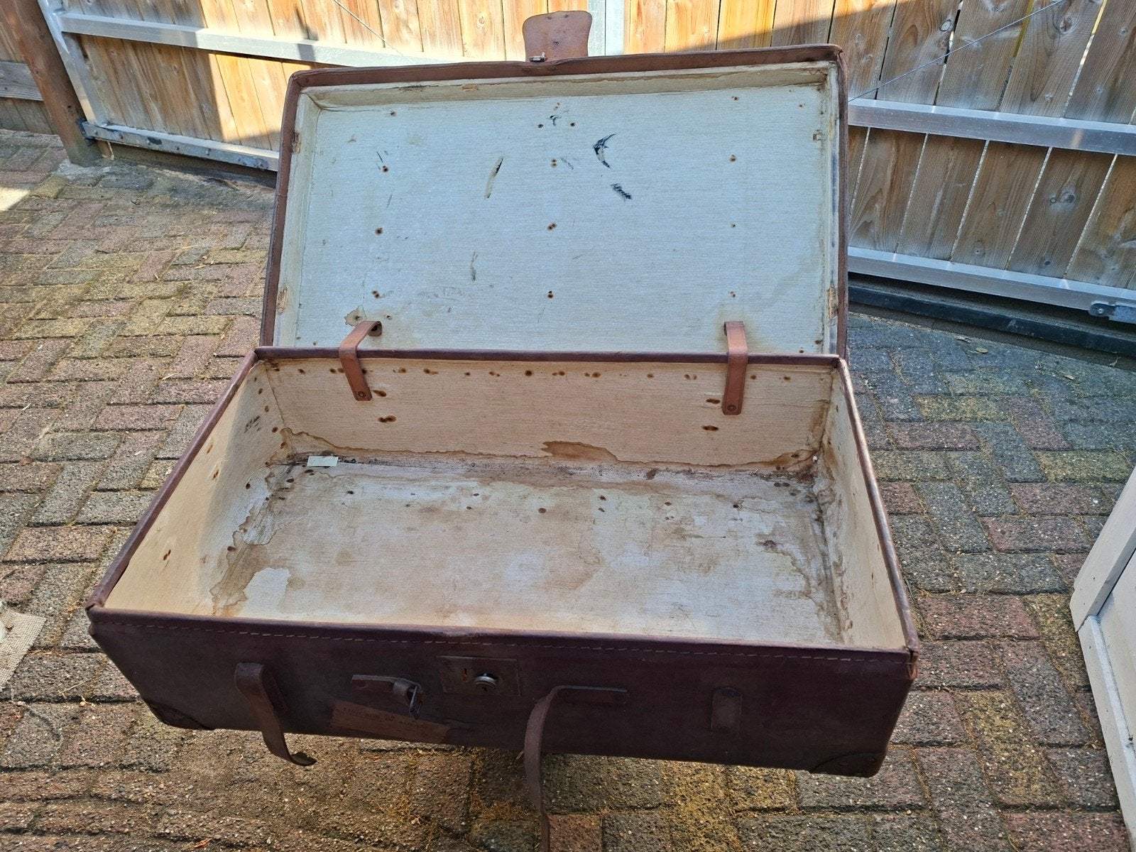 Antieke hut koffer  L 92 cm  B 52 cm  H 30 cm, Ophalen