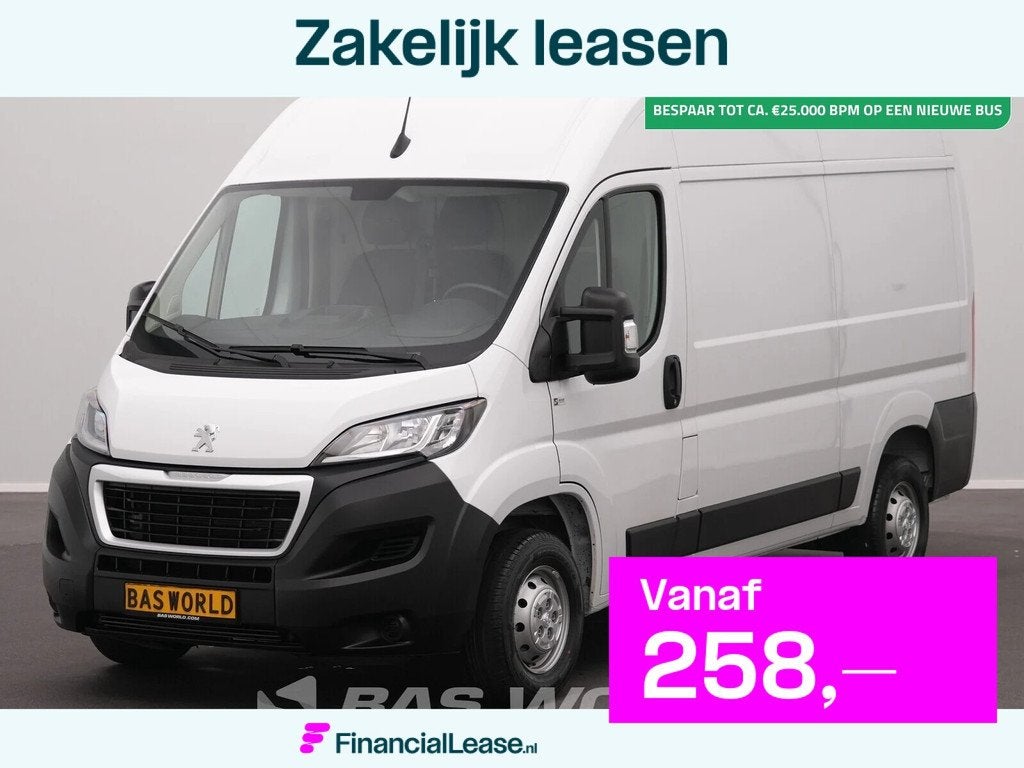 Peugeot Boxer 140PK L2H2 Airco Cruise CarPlay Parkeersensore, Stof, Gebruikt, Euro 6, 4 cilinders