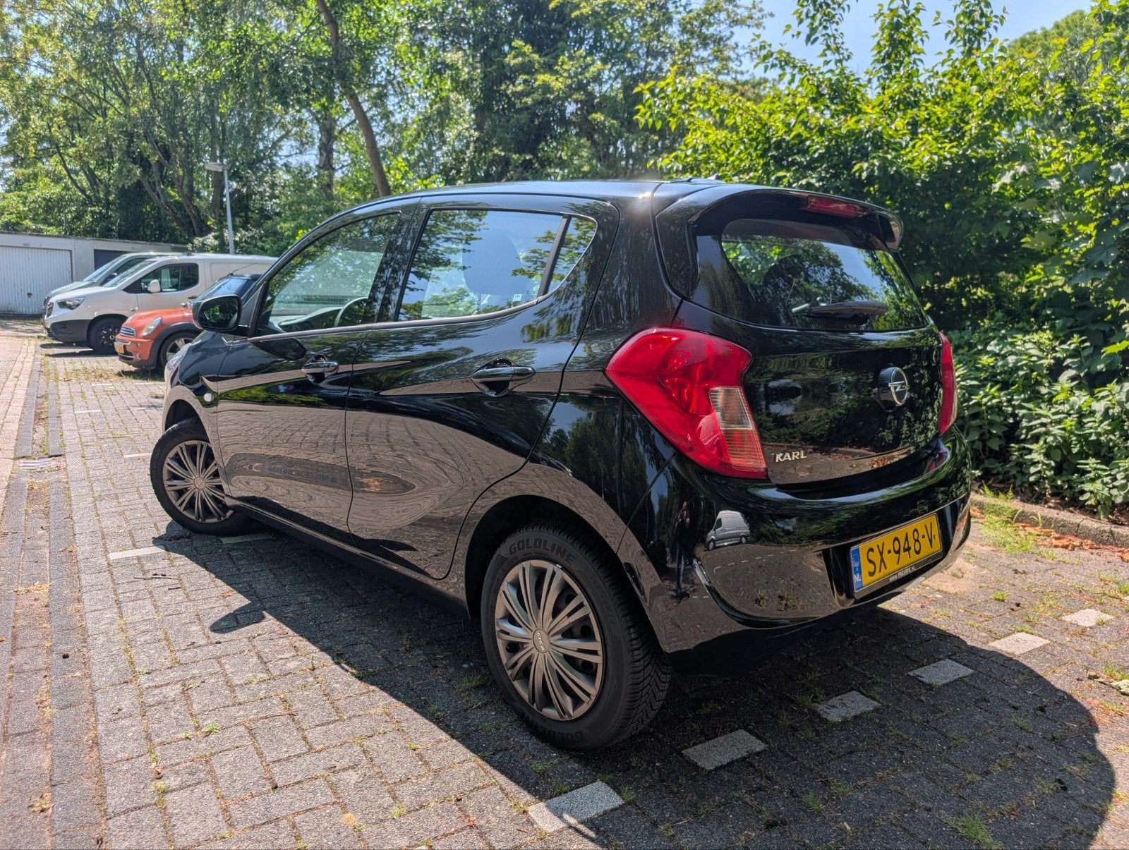 Opel Karl 1.0 Ecoflex 55KW 2018 Zwart, Auto's, Voorwielaandrijving, 839 kg, 74 pk, Zwart