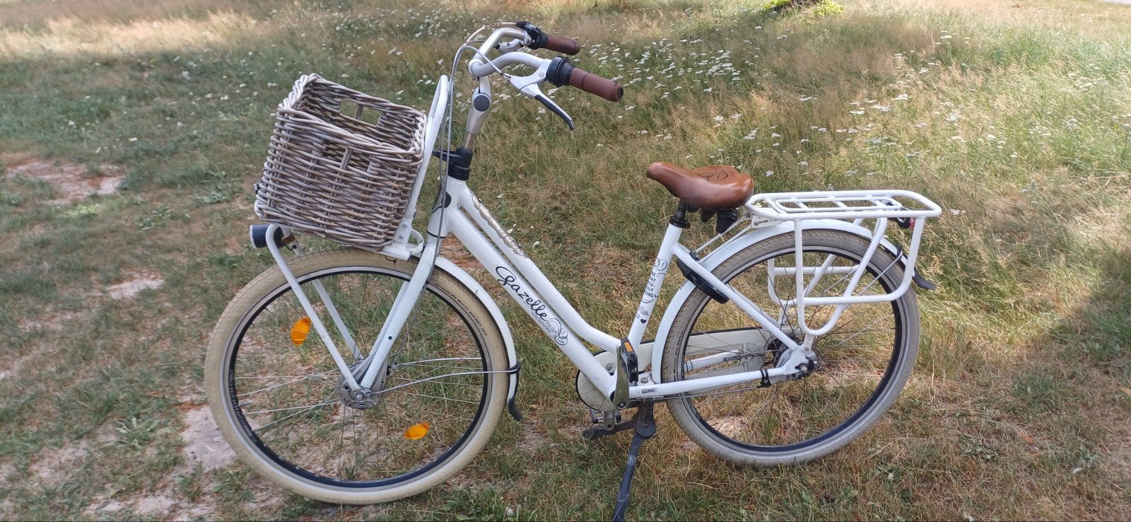 Gazelle Miss Grace Damesfiets met Mand - Wit, Ophalen, Gebruikt, Versnellingen, 50 tot 53 cm