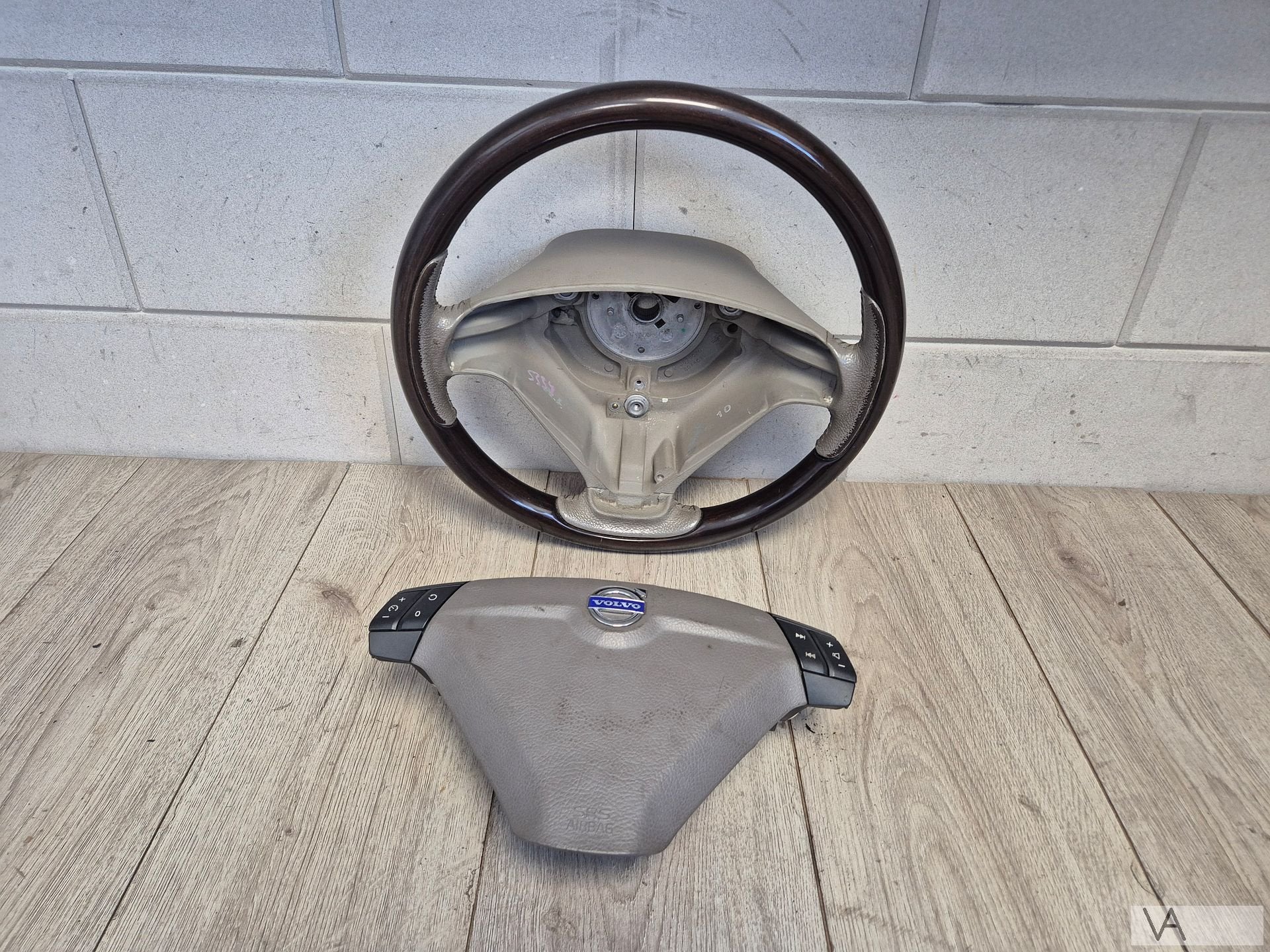 Stuur hout voor Volvo XC90 2002 - 2013 met airbag €100, Gebruikt, -, -, Ophalen of Verzenden