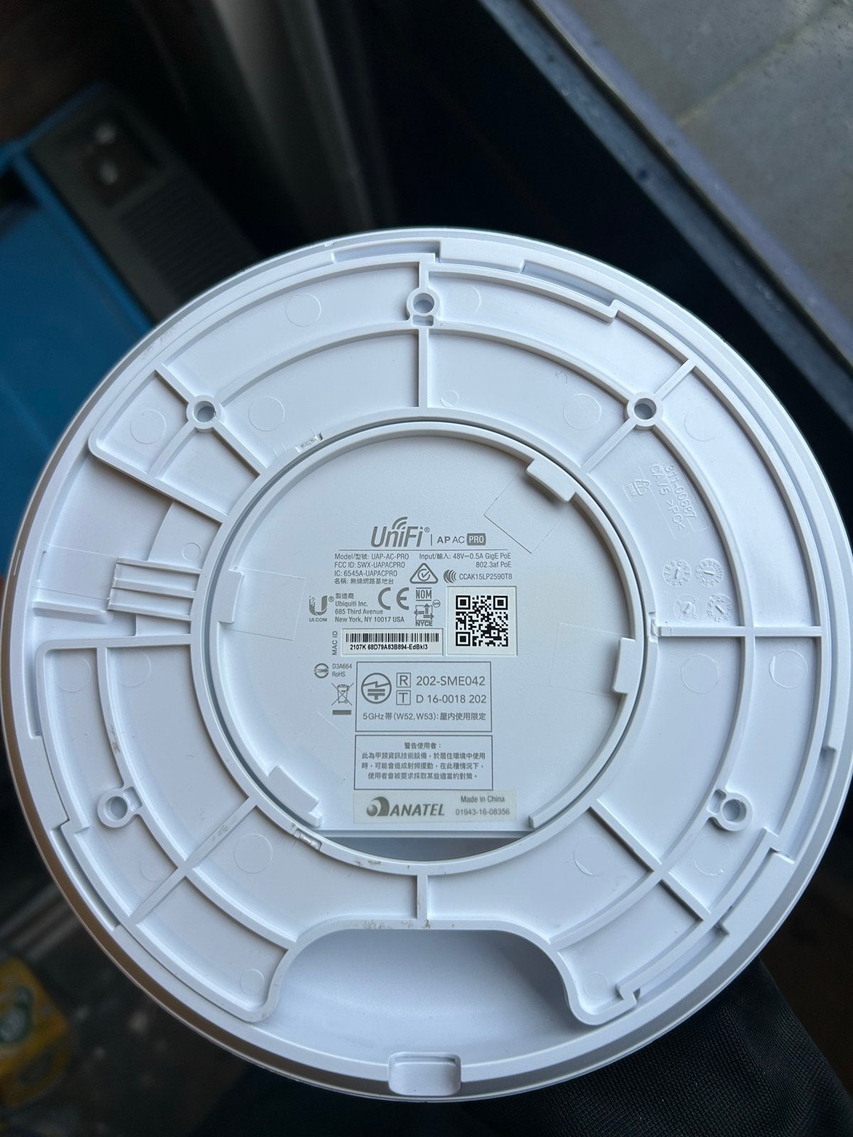 1x UniFi AC Pro Access Point (incl. mounting plate), Computers en Software, Ophalen of Verzenden, Gebruikt