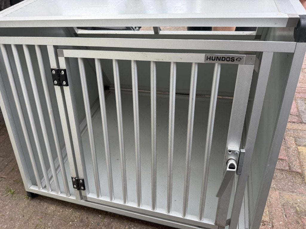 Hundos autobench maat L, Dieren en Toebehoren, Ophalen, Zo goed als nieuw