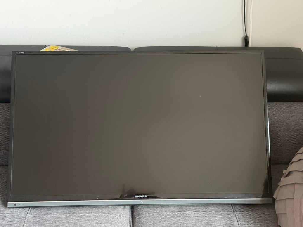 sharp lc42ld264e., Ophalen, 50 Hz, Zo goed als nieuw, 100 cm of meer