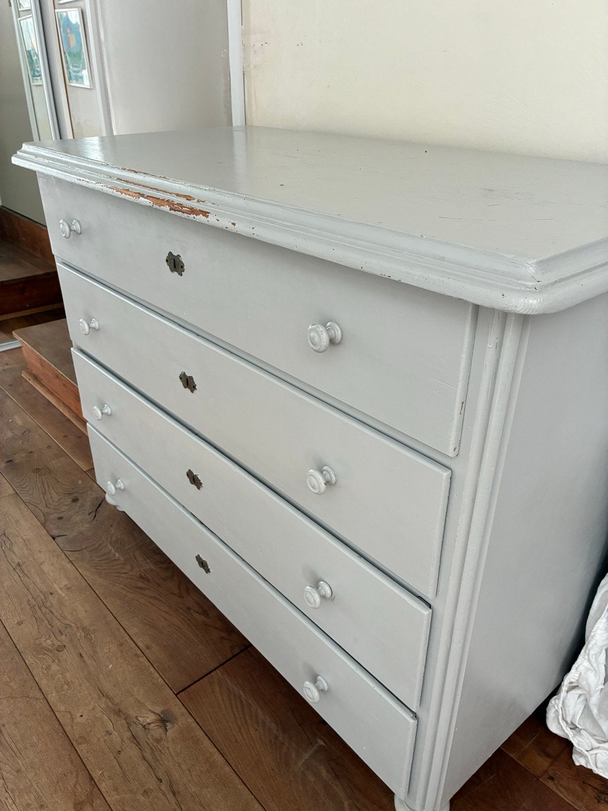 Antieke commode met 4 ruime lades, Ophalen